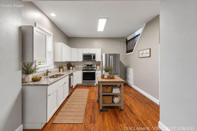 102 W Walnut Street, Southgate, KY 41071
