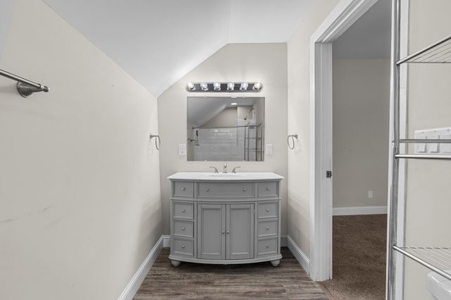 102 W Walnut Street, Southgate, KY 41071