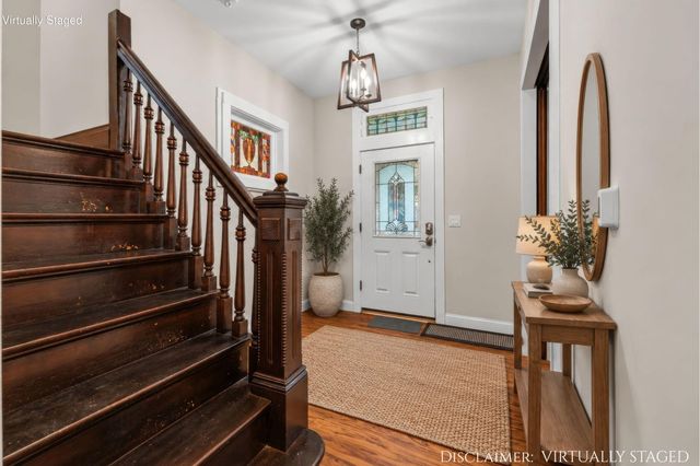 102 W Walnut Street, Southgate, KY 41071