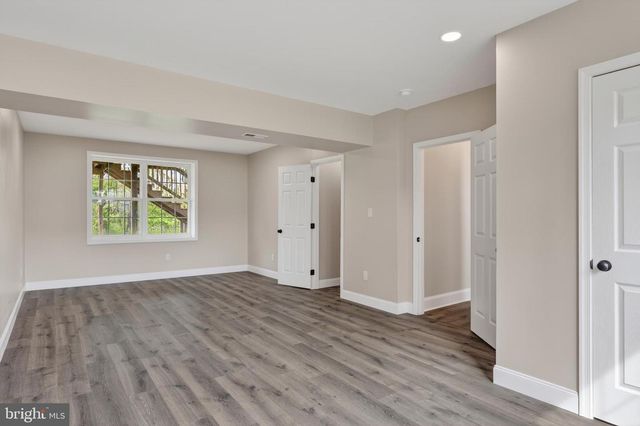 213 BLACK OAK DR, Maurertown, VA 22644