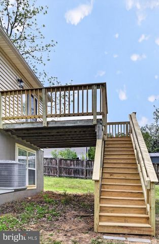 213 BLACK OAK DR, Maurertown, VA 22644