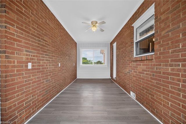 4010 Kernersville Road, Winston-salem, NC 27107