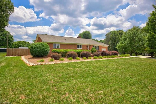 4010 Kernersville Road, Winston-salem, NC 27107