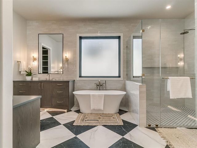 916 NW 156th Street, Edmond, OK 73013