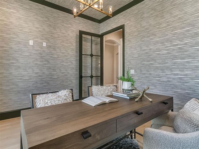 916 NW 156th Street, Edmond, OK 73013