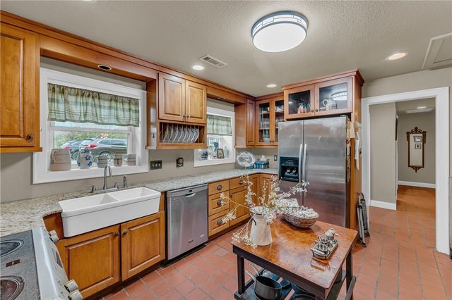 12036 SE Campbell Road, West Fork, AR 72774