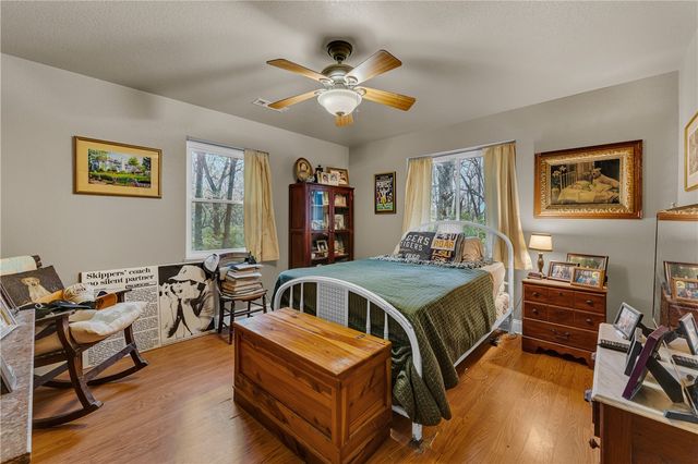 12036 SE Campbell Road, West Fork, AR 72774