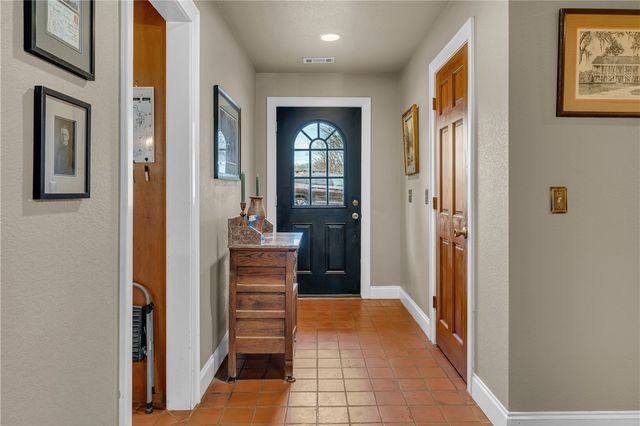 12036 SE Campbell Road, West Fork, AR 72774
