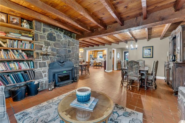 12036 SE Campbell Road, West Fork, AR 72774