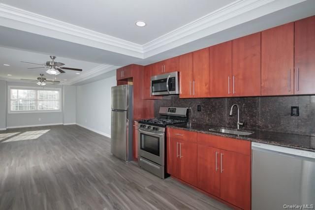 311 West Main Street 04, Patchogue, NY 11772