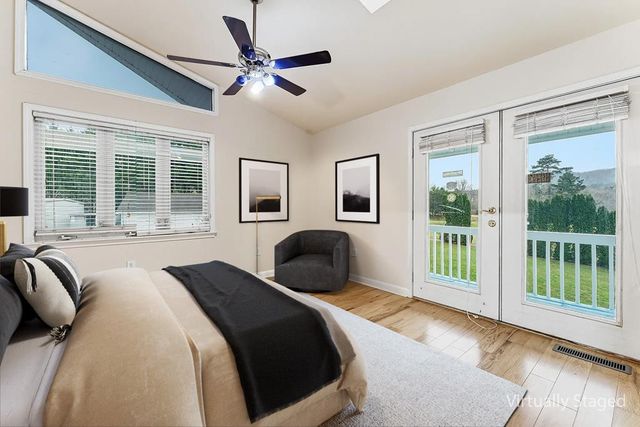286 Mccombs Road, Murphy, NC 28906