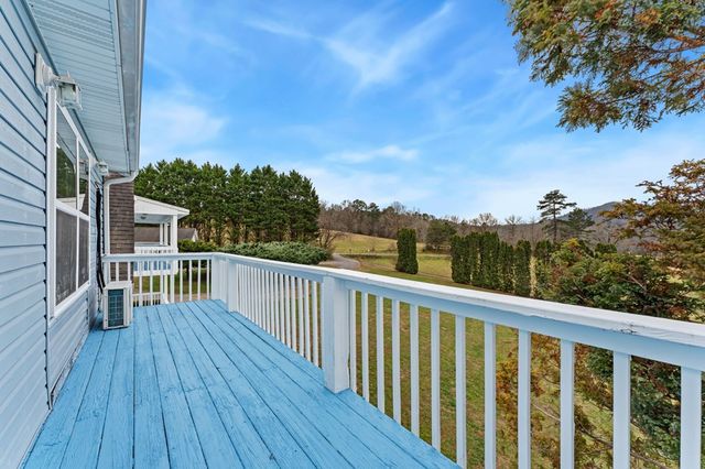 286 Mccombs Road, Murphy, NC 28906