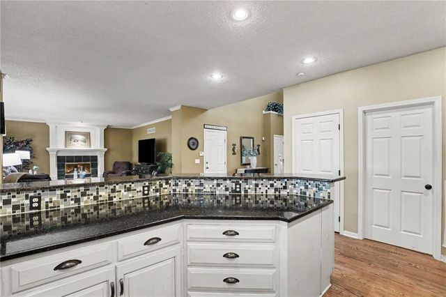 5304 Mullen Road, Shawnee, KS 66216