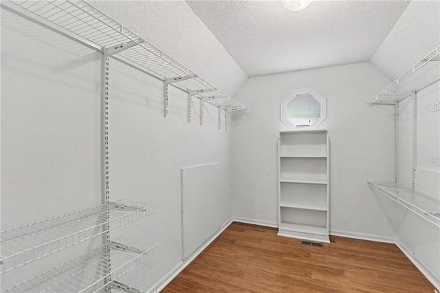 5304 Mullen Road, Shawnee, KS 66216