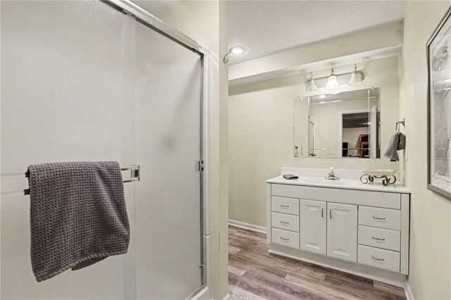 5304 Mullen Road, Shawnee, KS 66216