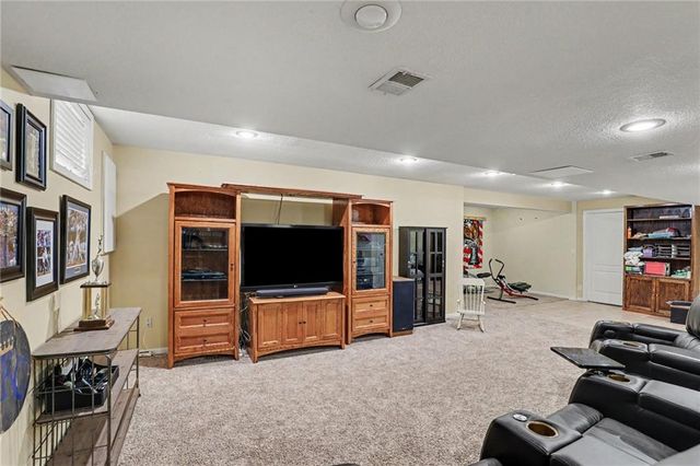 5304 Mullen Road, Shawnee, KS 66216