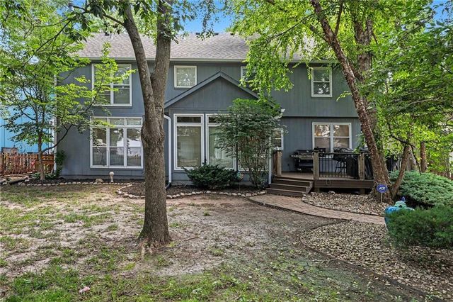 5304 Mullen Road, Shawnee, KS 66216