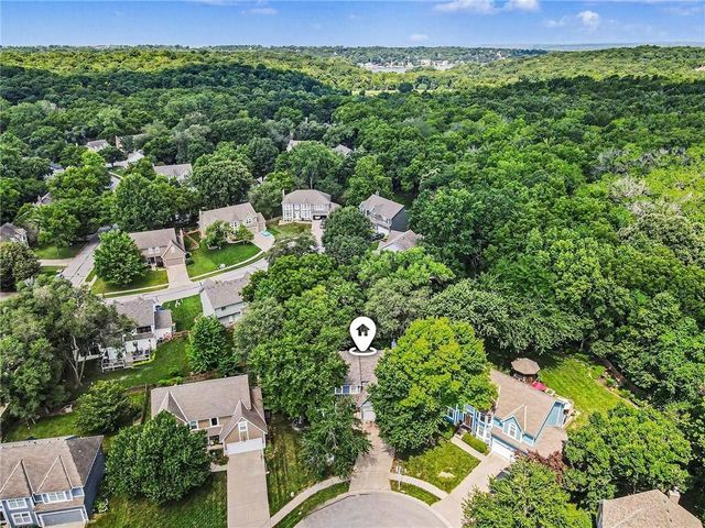 5304 Mullen Road, Shawnee, KS 66216
