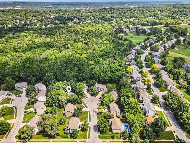 5304 Mullen Road, Shawnee, KS 66216