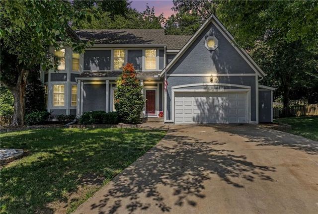 5304 Mullen Road, Shawnee, KS 66216