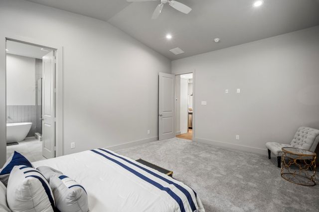 5233 Hillman Street B, Houston, TX 77023