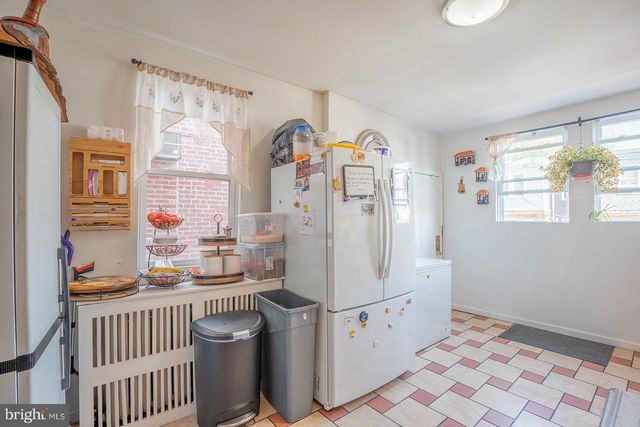 4037 E ROOSEVELT BLVD, Philadelphia, PA 19124