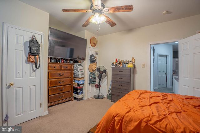 4037 E ROOSEVELT BLVD, Philadelphia, PA 19124