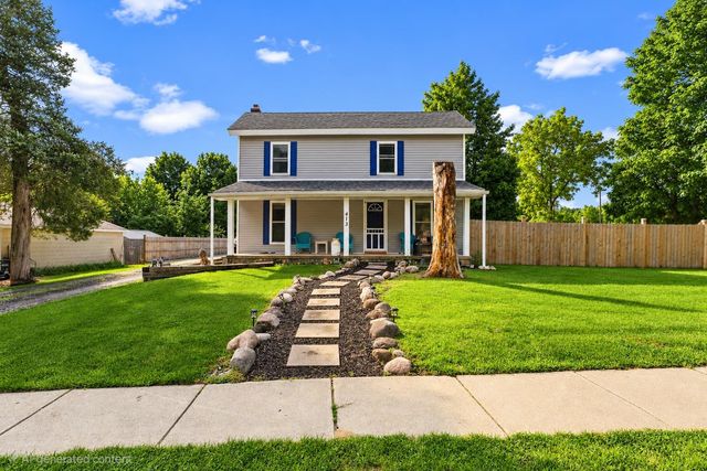 413 W Broad Street, Linden, MI 48451