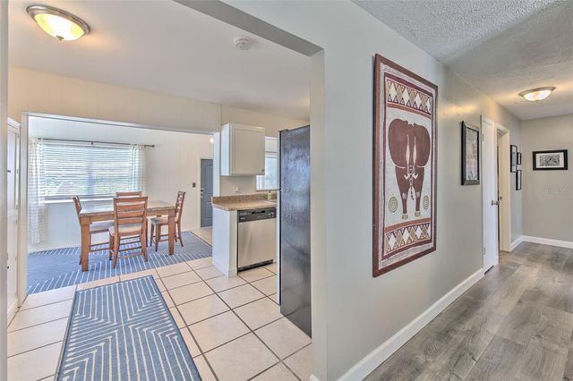 4502 W PEARL AVENUE, Tampa, FL 33611