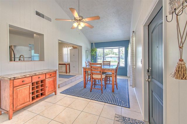 4502 W PEARL AVENUE, Tampa, FL 33611
