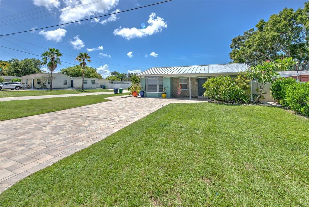 4502 W PEARL AVENUE, Tampa, FL 33611