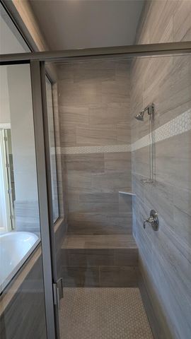 467 Jacksdaw DR, Austin, TX 78737