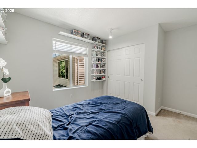 401 Ne 55TH Ave, Hillsboro, OR 97124