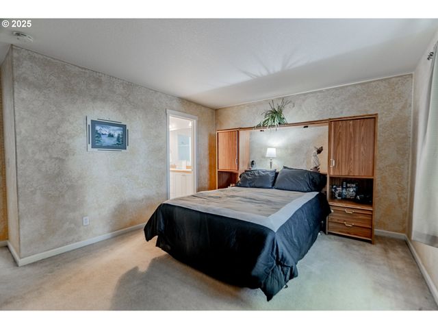 401 Ne 55TH Ave, Hillsboro, OR 97124
