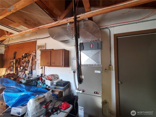 198 Octopus Avenue NE, Ocean Shores, WA 98569