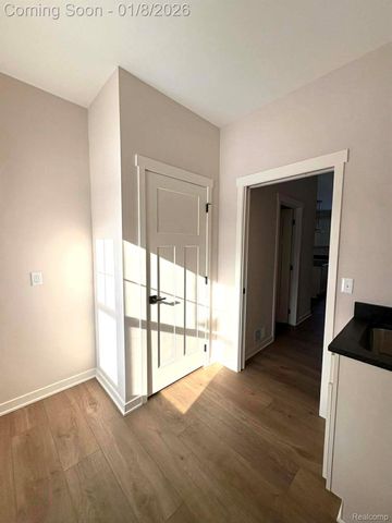 1306 Blue Ridge Parkway, White Lake Charter Township, MI 48383