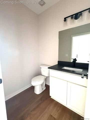 1306 Blue Ridge Parkway, White Lake Charter Township, MI 48383