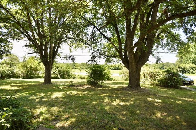 3105 B Highway, Liberty, MO 64068
