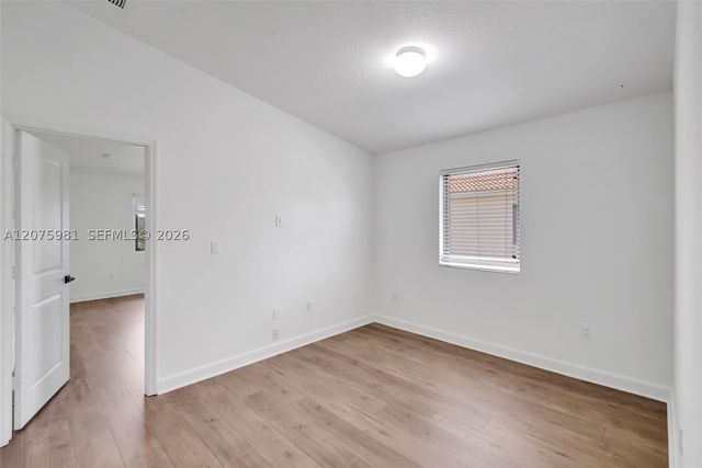 465 NE 194th Ter 465, Miami, FL 33179