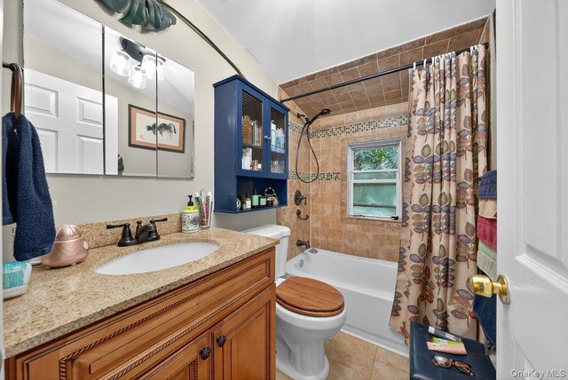 34 Raybrook Road, Yonkers, NY 10704