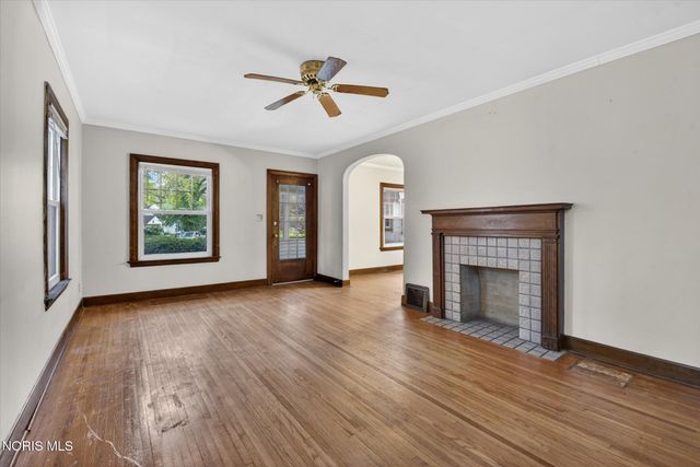 4452 Pennfield Road, Toledo, OH 43612