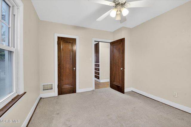 4452 Pennfield Road, Toledo, OH 43612