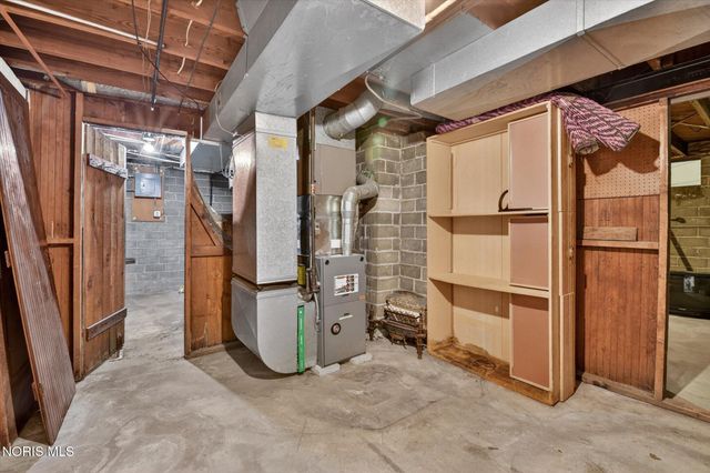 4452 Pennfield Road, Toledo, OH 43612
