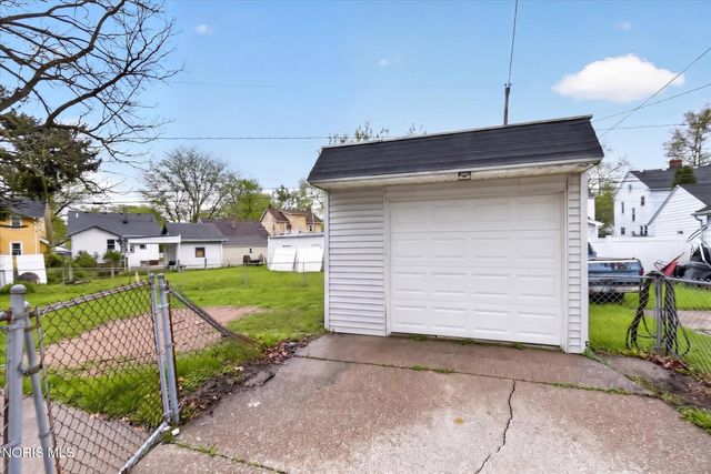4452 Pennfield Road, Toledo, OH 43612
