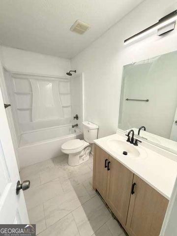 1173 Mill Ridge Drive, Lawrenceville, GA 30046