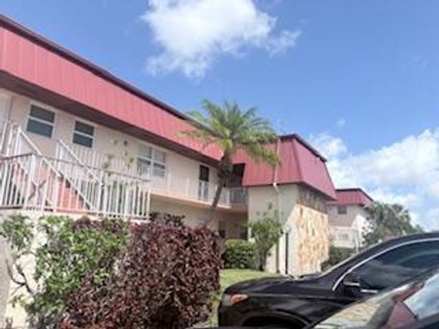 12027 Greenway Circle 204, Royal Palm Beach, FL 33411