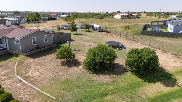 7541 LOBO Trail, Amarillo, TX 79124