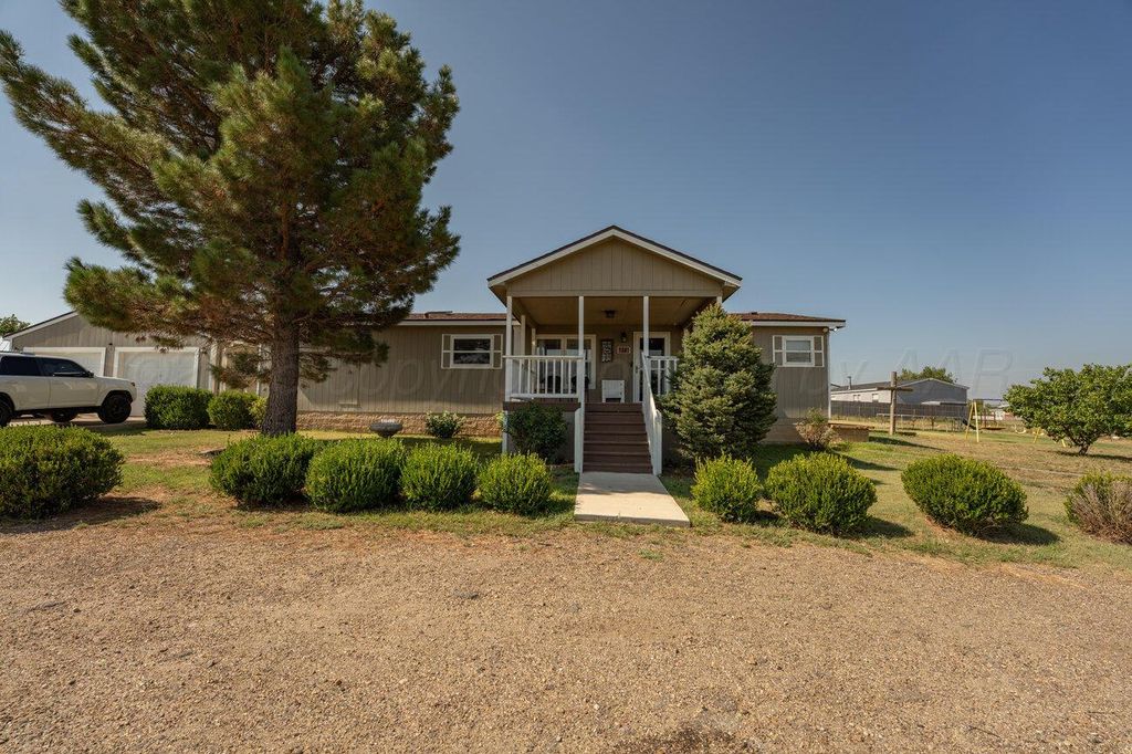 7541 LOBO Trail, Amarillo, TX 79124