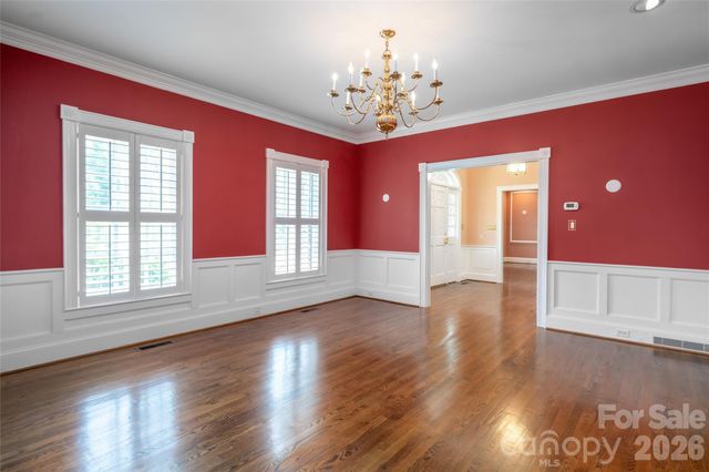 14 Brookside Road, Asheville, NC 28803