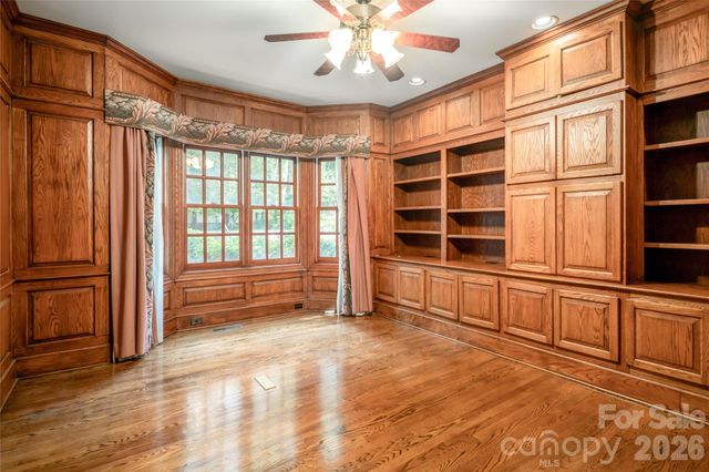 14 Brookside Road, Asheville, NC 28803